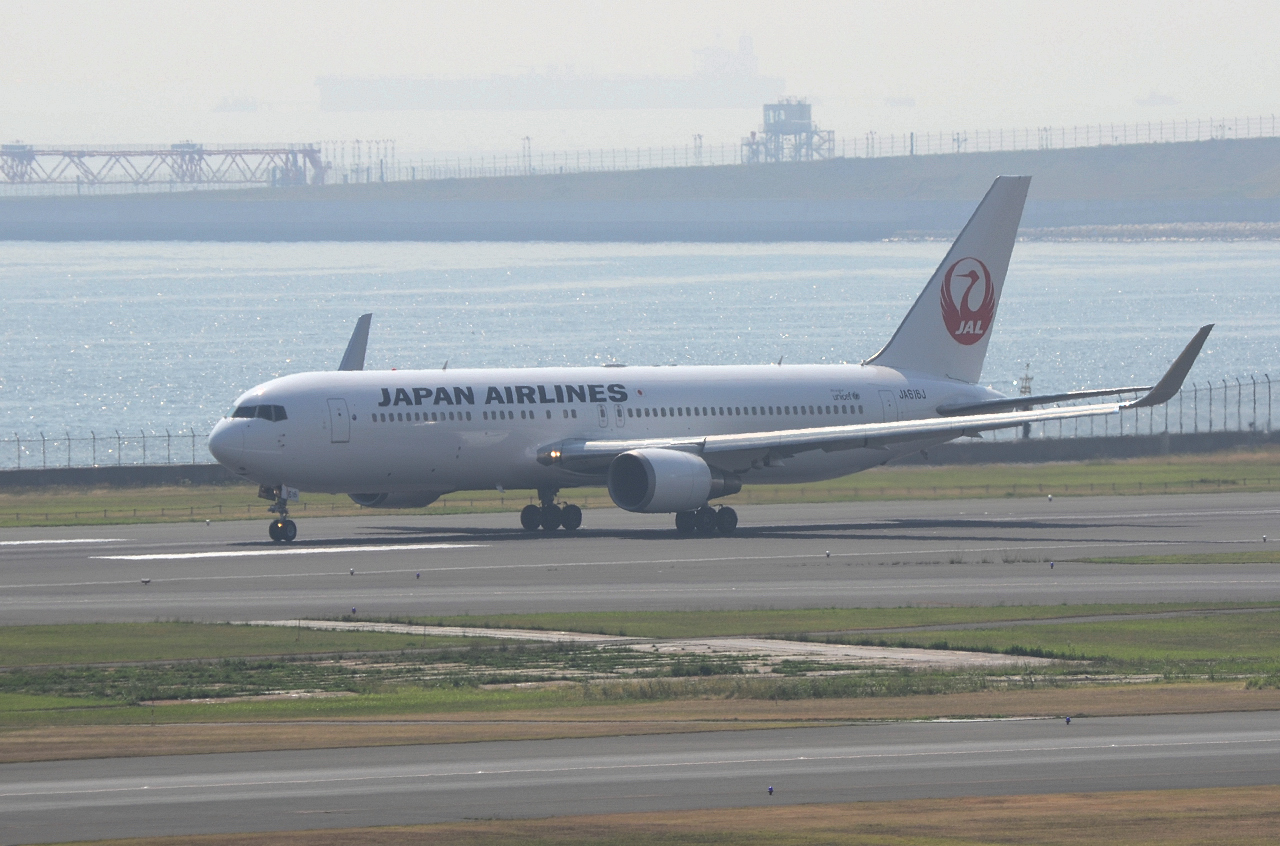 http://airman.jp/archives/2013/06/11/D72_0319.jpg