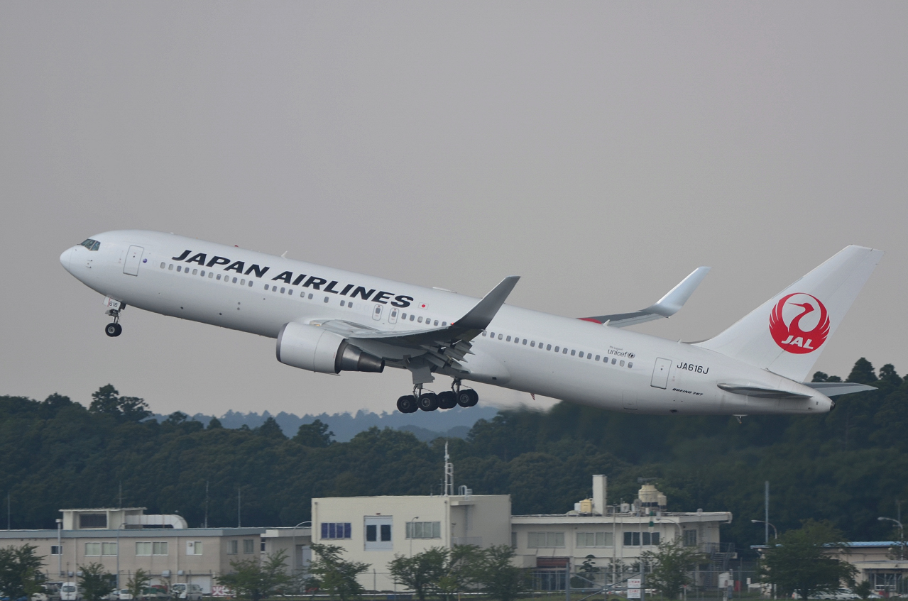 http://airman.jp/archives/2013/09/02/D72_5186.jpg