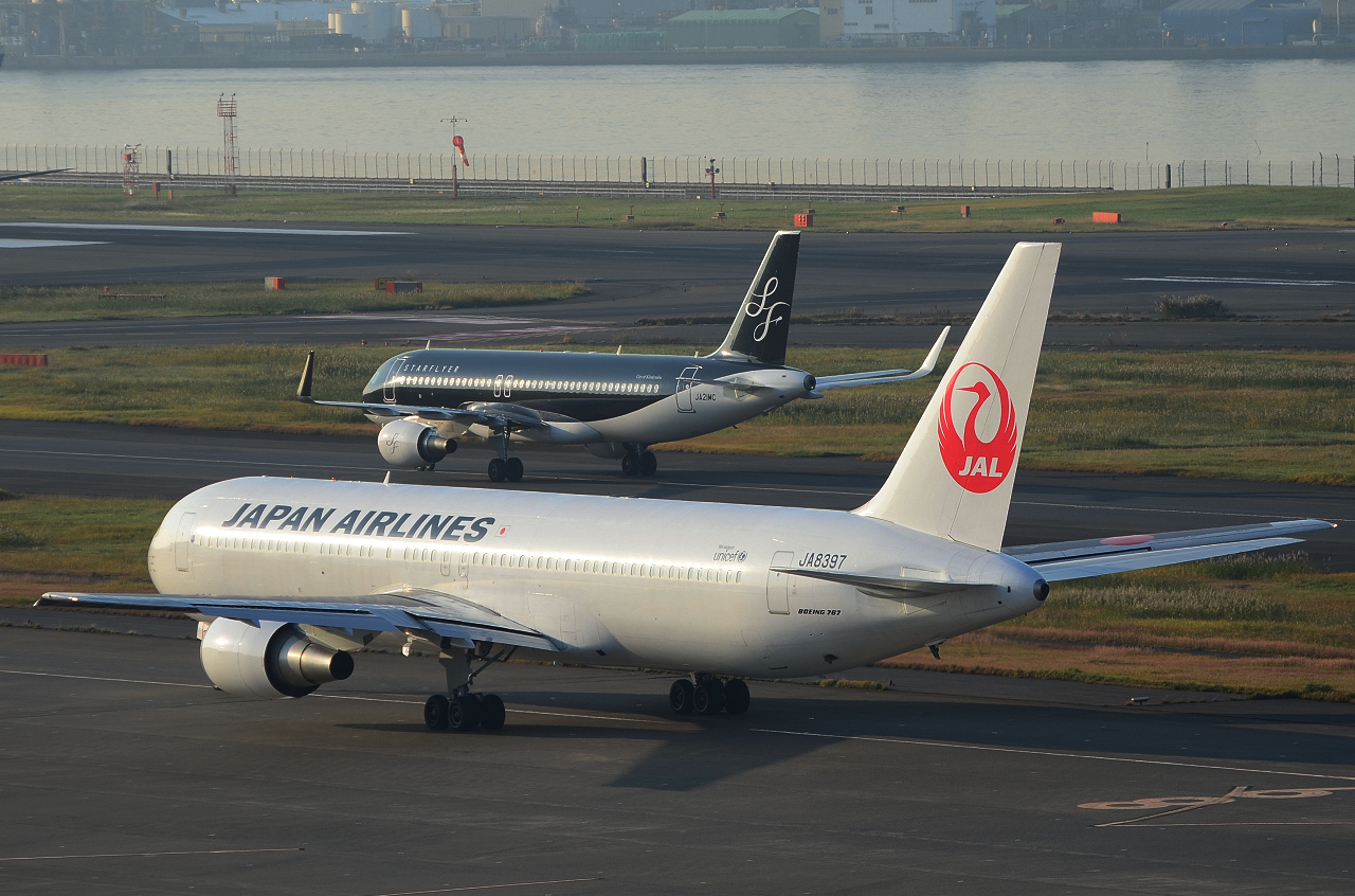 http://airman.jp/archives/2013/11/21/D72_7071.jpg