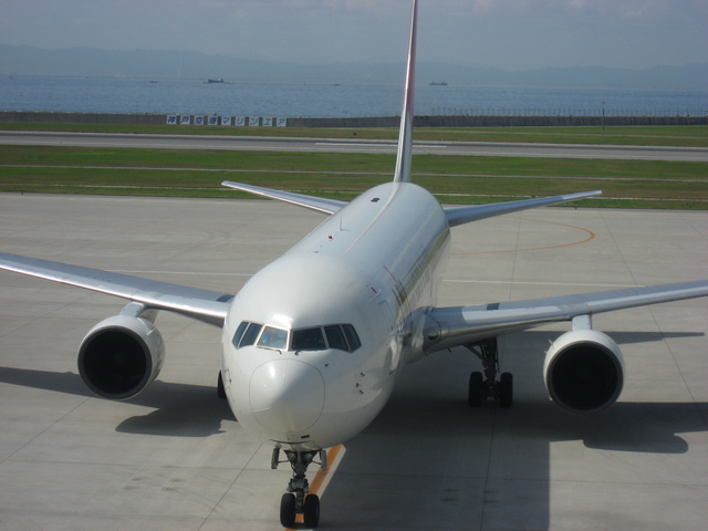 JAL Boeing767