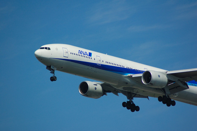 ANA Boeing777 Approach