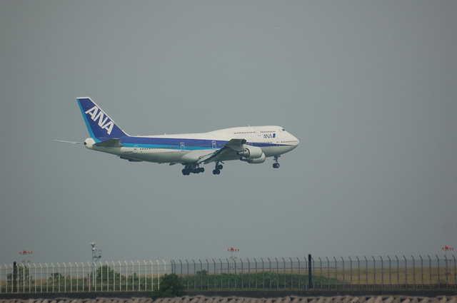 ANA Boeing747-400D final