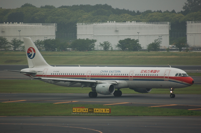 中国東方航空　A321-200　１