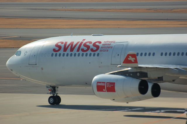 Swiss International Airlines Airbus A340-300　1