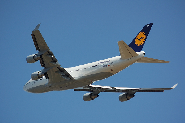 Lufthansa Boeing 747-400 3