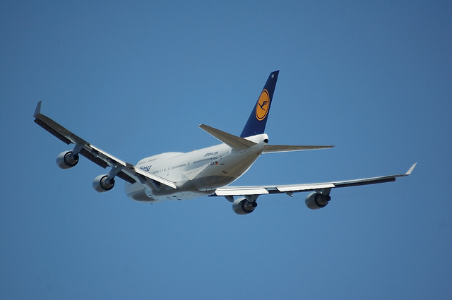 Lufthansa Boeing 747-400 4