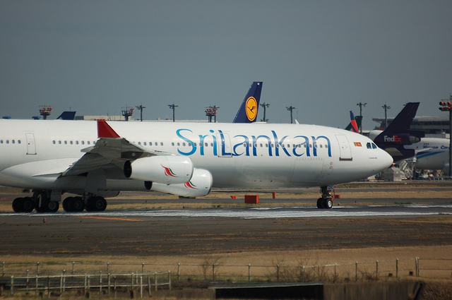 スリランカ航空のAirbus A340-300 2