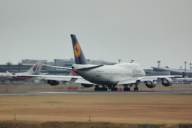 Lufthansa Boeing747-400 4