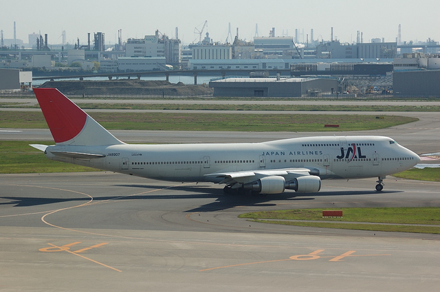 JAL Boeing747-400 2
