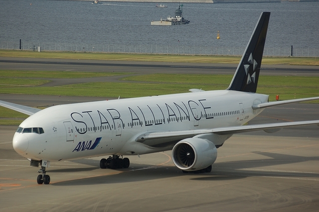 ANA Boeing777-200 Star Alliance 4