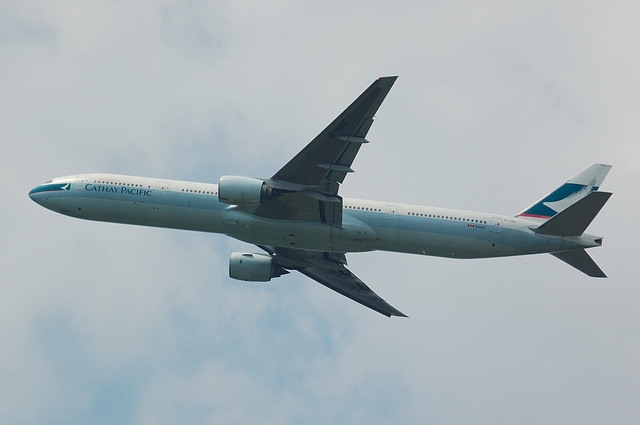 Cathay Pacific Airways　Boeing777-300 3