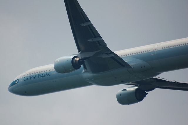 Cathay Pacific Airways　Boeing777-300 4