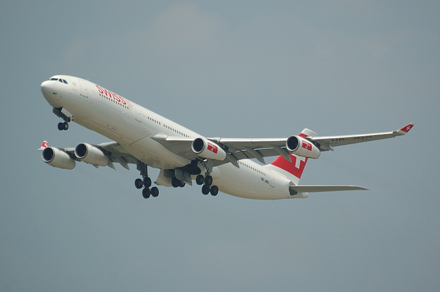 SWISS Airbus A340-300 5