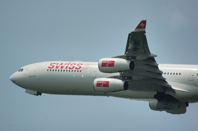 SWISS Airbus A340-300 7
