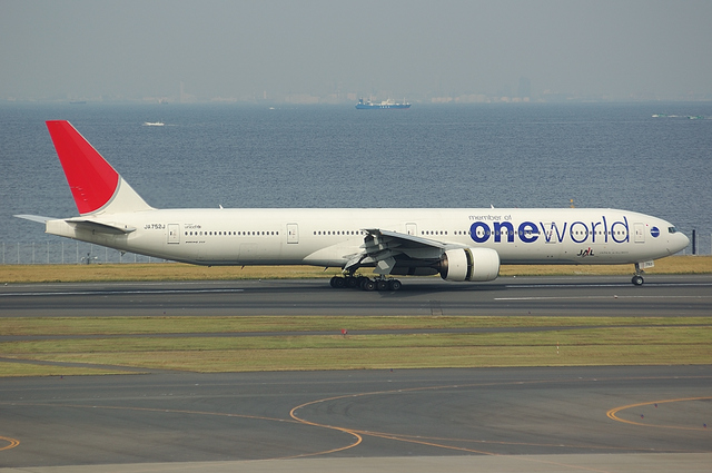 ONE WORLD Boeing777-300