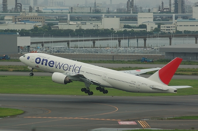 ONE WORLD Boeing777 4