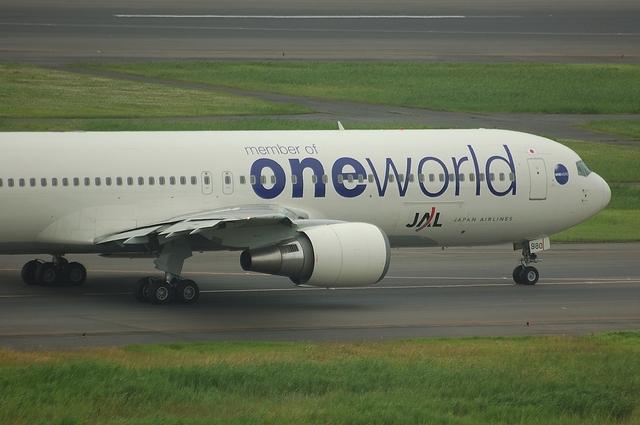 ONE WORLD Boeing767 3