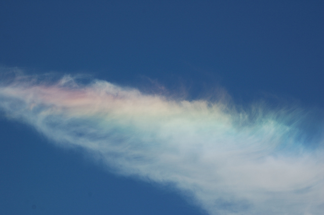 虹色の雲　２