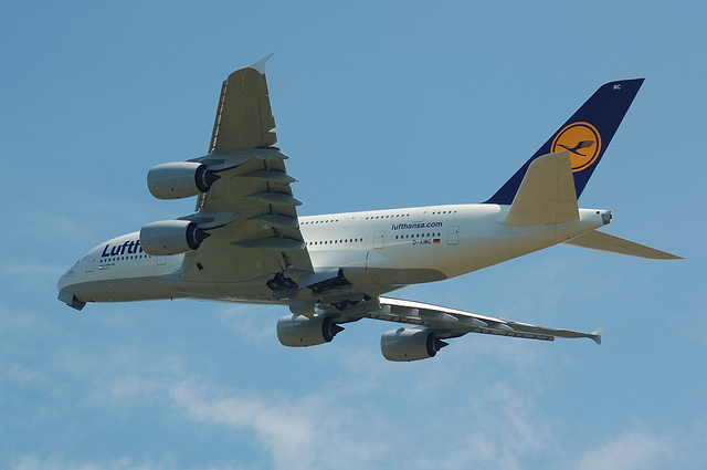 LH A380 6