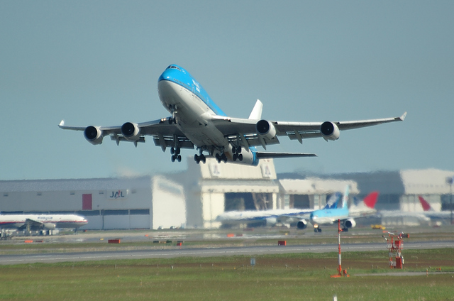 KLM B744 3