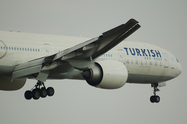 トルコ航空　B777-300ER 4