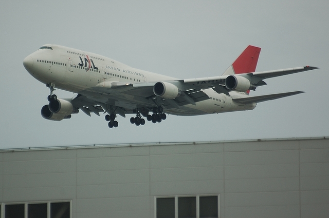 JAL B744 VOR-C 5