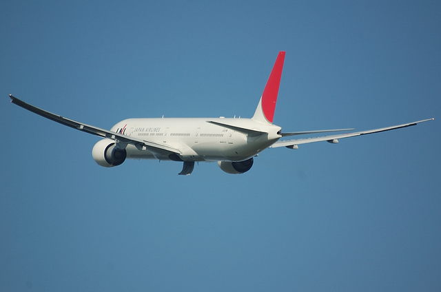 JAL Boeing777 3