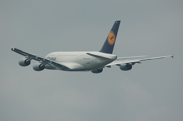 LH A380 離陸5