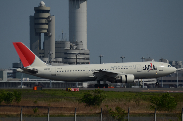 JAL A300 5