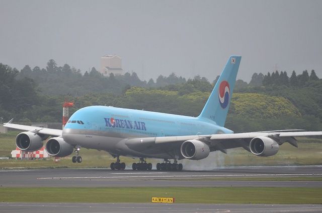 KE A380 Landing　1