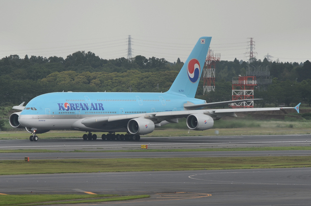 KE A380 Take Off 3