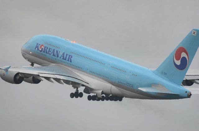 KE A380 Take Off 8