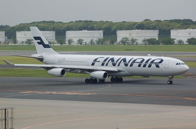 Finnair 新塗装　0