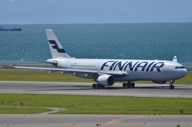 FINNAIR A330 12