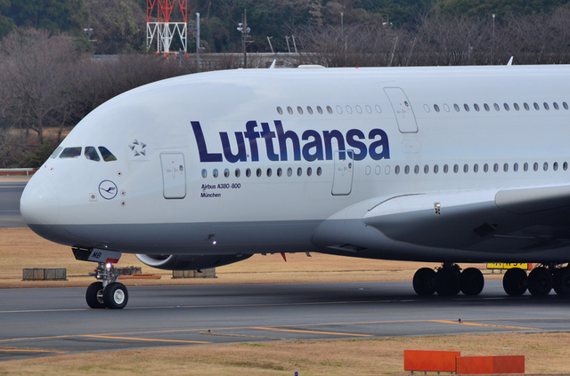 LH A380 4