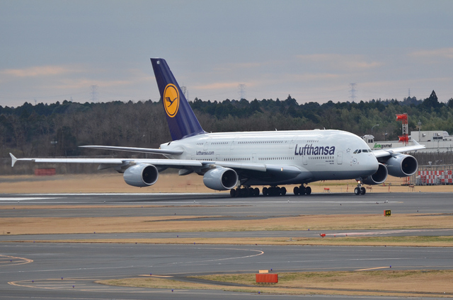 LH A380 6