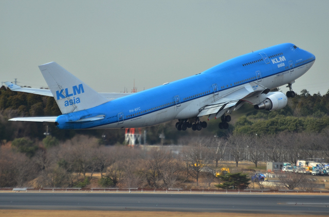 KLM B744 9