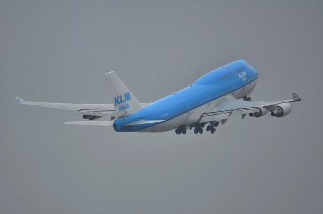 KLM B744 11