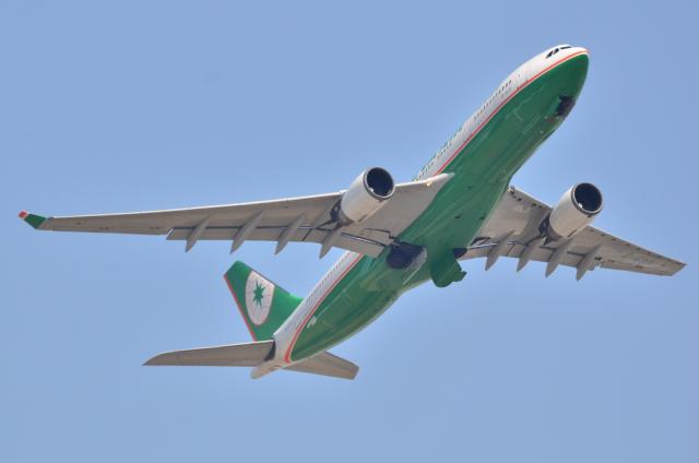 EVA A330 1