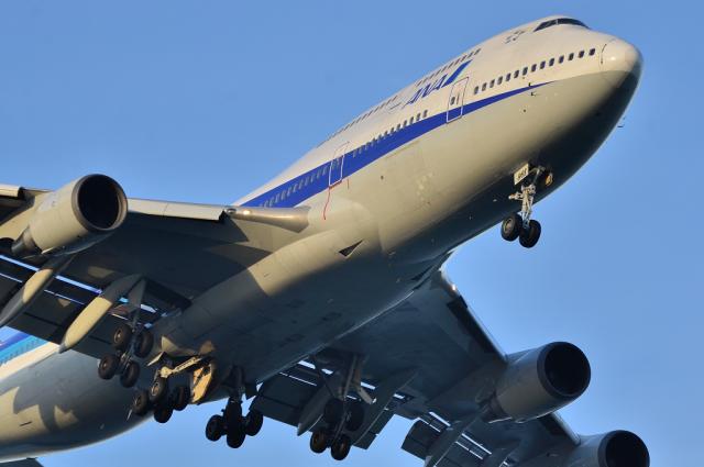 ANA B747 3