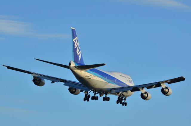 ANA B747 6