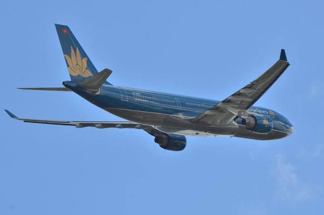 VN A330 8