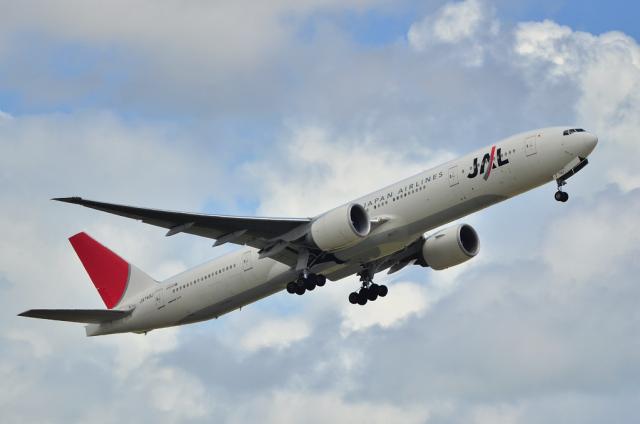 JAL 9